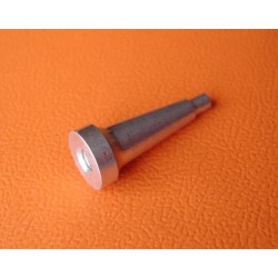 KRÓCIEC UKŁADU CHŁODZENIA (T-MAX 02703)