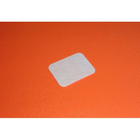 ZAWIAS POLIESTEROWY L20*W15*H 0.3MM (T-MAX 00802)