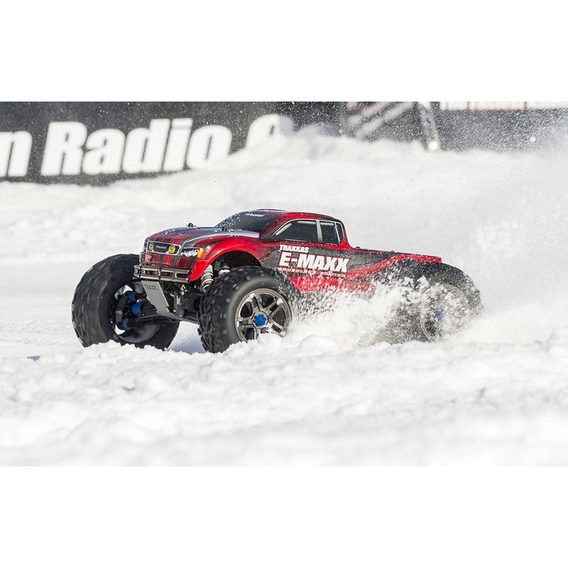 TRAXXAS E-MAXX 4WD TSM Z NAPĘDEM BEZSZCZ 1/10 4WD (39086-4)