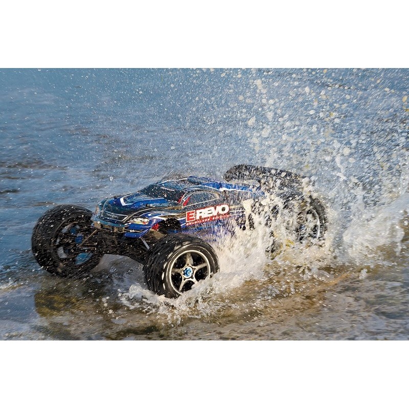 TRAXXAS E-REVO BRUSHLESS 4WD TSM MONSTERTRUCK 1/10 (56086-4)